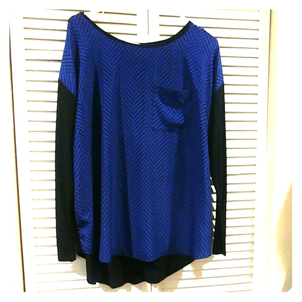 Woman's Michael Kors blue and black pattern shirt